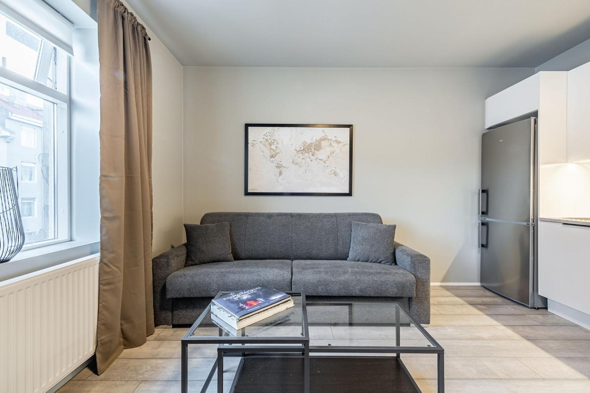 Astro Laugavegur Apartment Reykjavik Ngoại thất bức ảnh