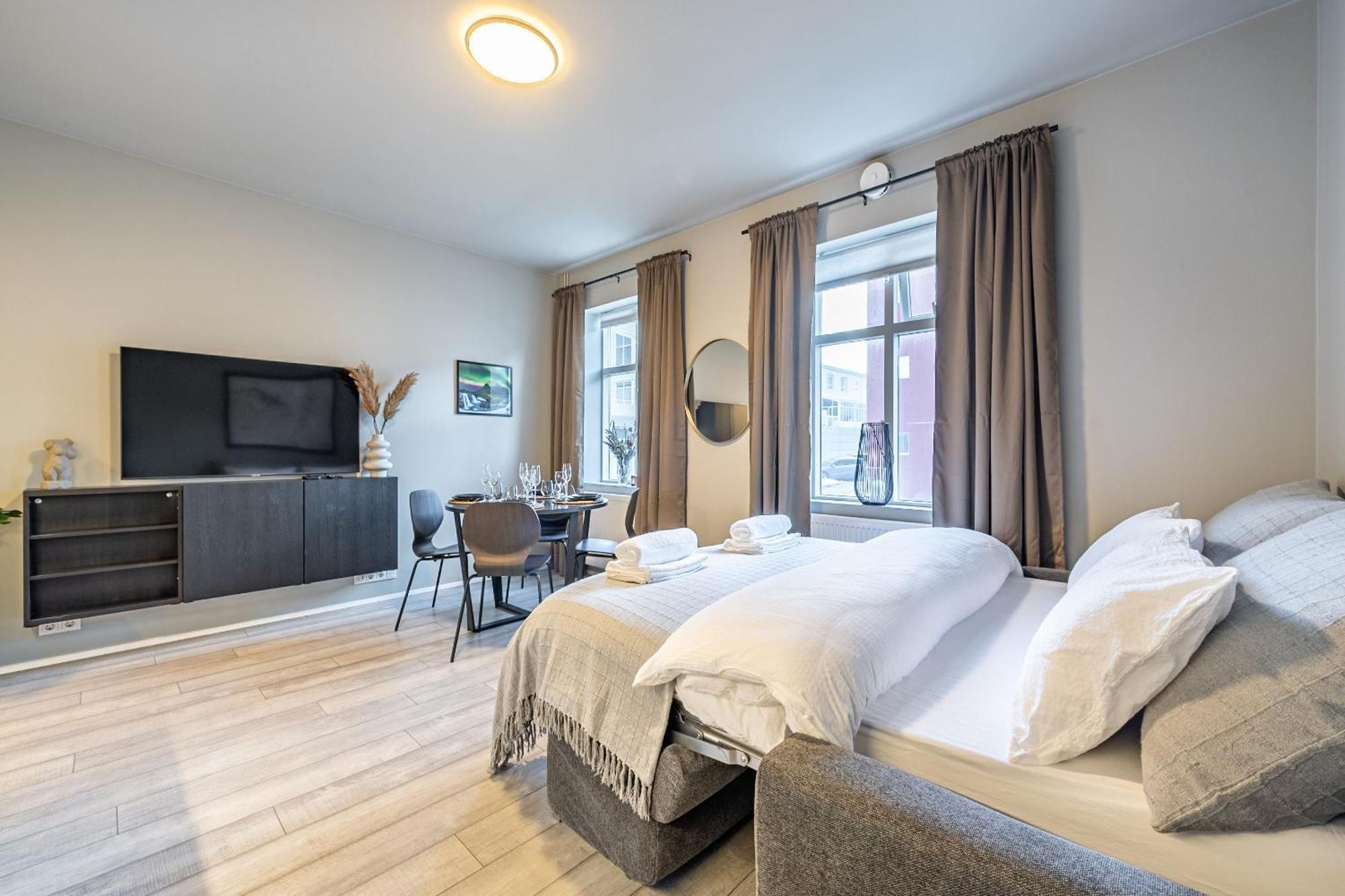 Astro Laugavegur Apartment Reykjavik Ngoại thất bức ảnh